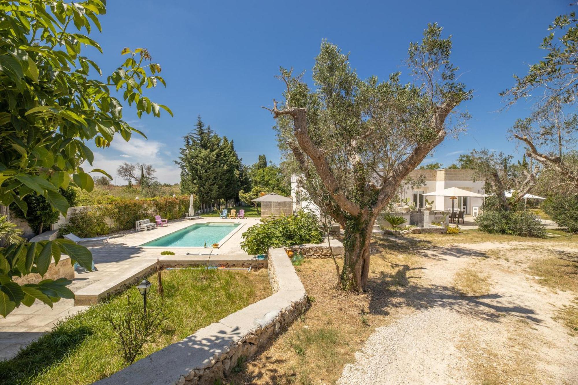 Villa Enea Poggiardo Eksteriør billede